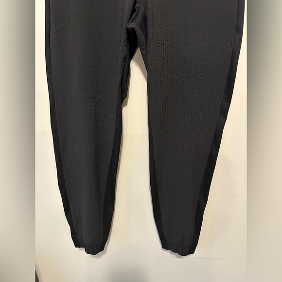 Athleta Textured Brooklyn Jogger Black Size 6 - Picture 5 of 14